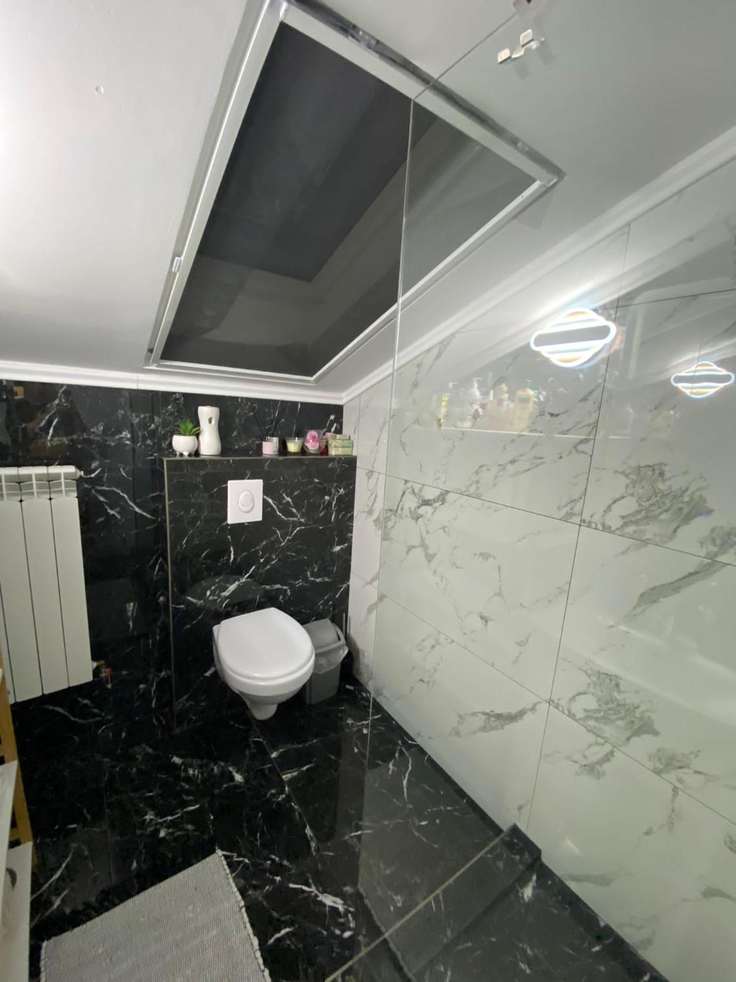 Apartament 2 Camere Tirgu Jiu Târgu Jiu Exteriör bild